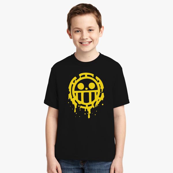 Heart Pirates Trafalgar Law One Piece Youth T Shirt Kidozi Com - one piece age of the pirates t shirt roblox